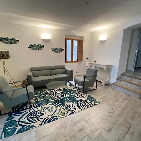 Au Centre De Bonifacio Apartment *